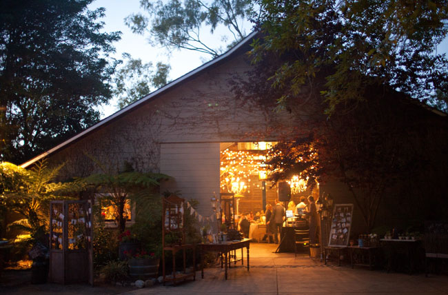 What are some tips for renting a rustic barn as a wedding venue?