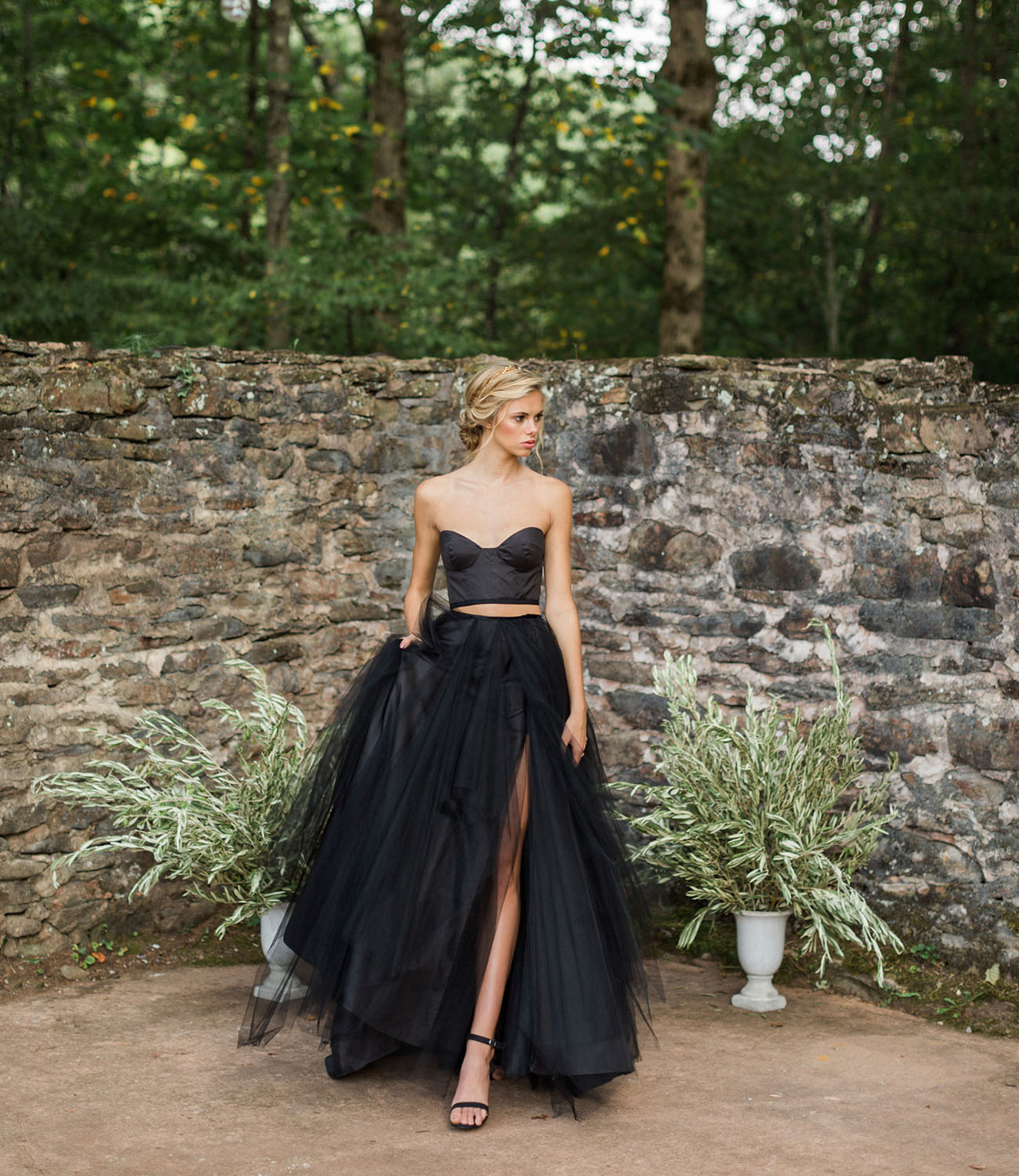 Fall Gothic Bridal Inspiration with a Black Gown