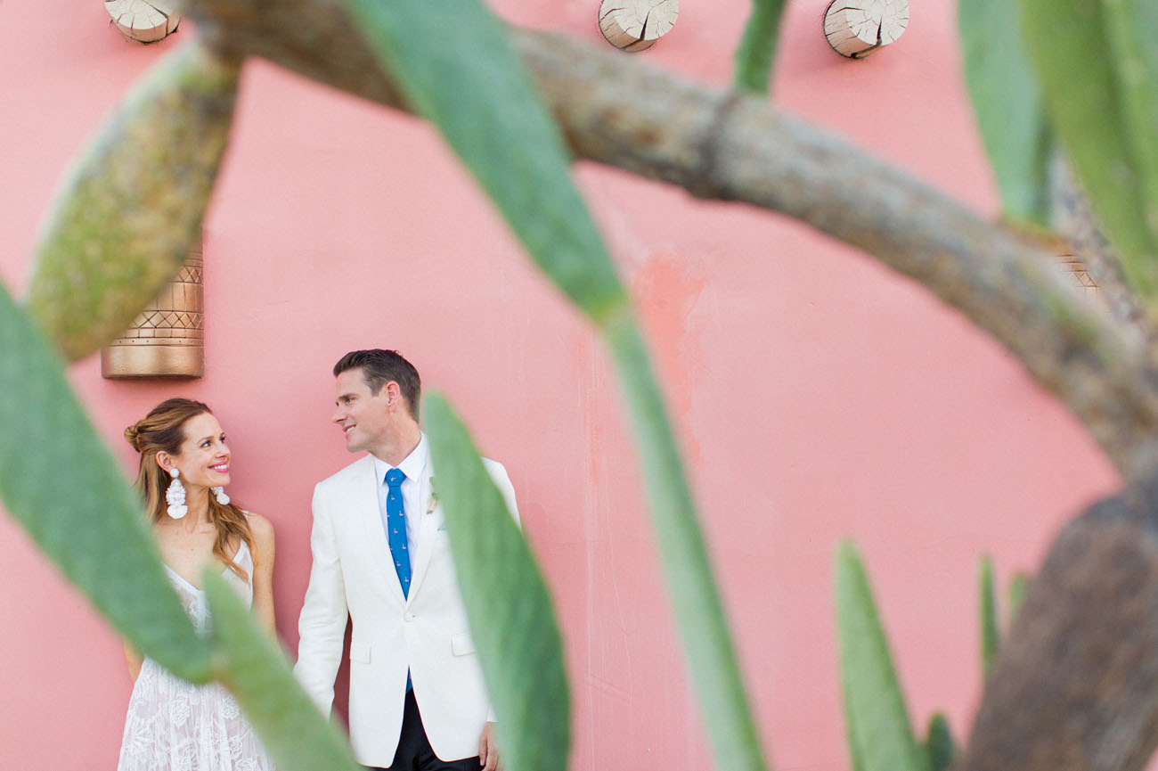 Win a Priceless Wedding Day Photo Package from the vondys!