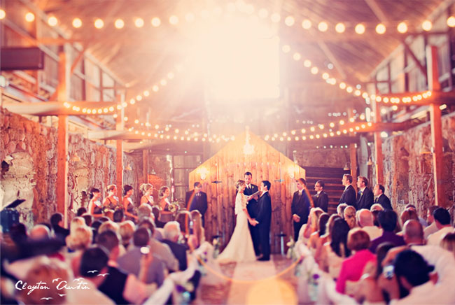 barn wedding lights