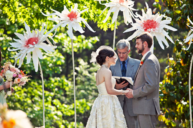 DIY Giant flower wedding