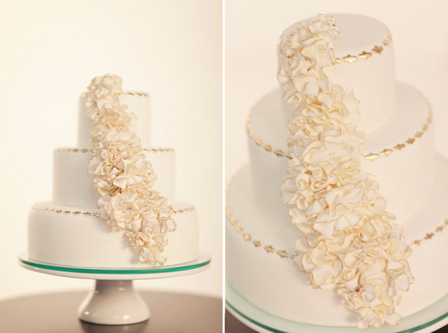 gold flower wedding cake