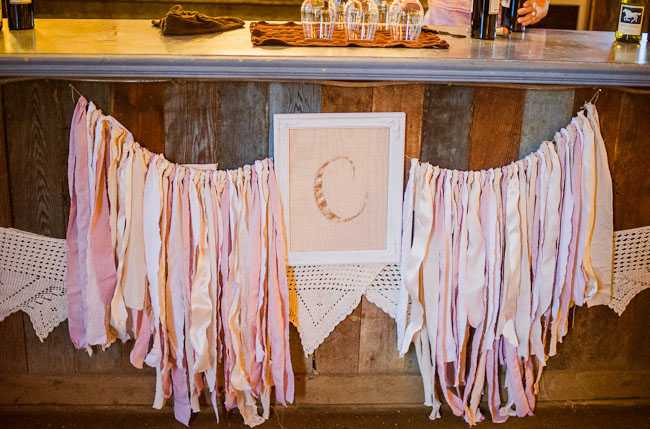 ribbon strand dessert table