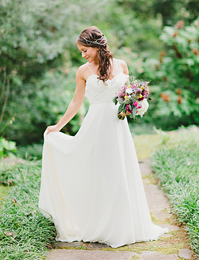 flowy wedding dress