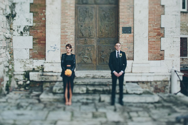 bride and groom in italy