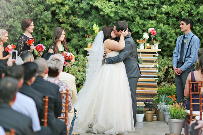 ceremony kiss