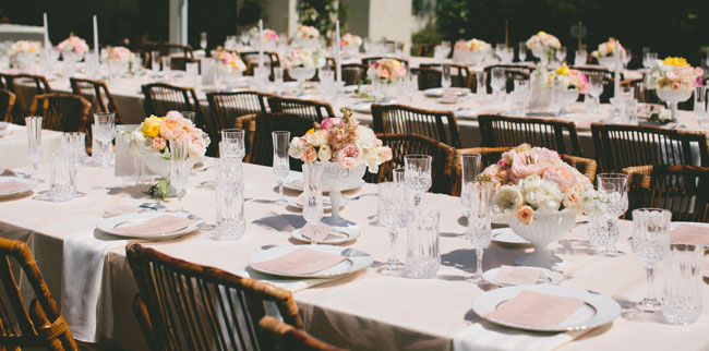 gold and pink tablescape