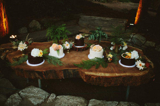 woodland cake table