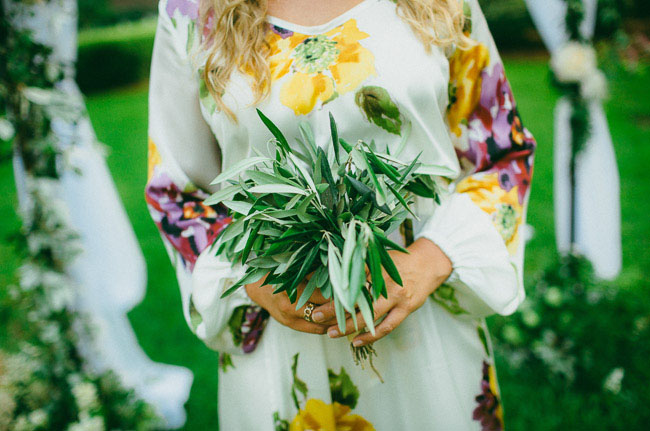 loose green bouquets