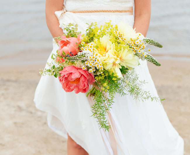 pink and yellow peony bouquet