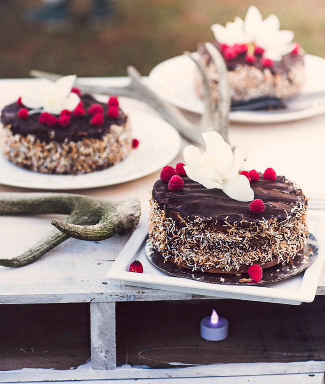 cake with antlers 
