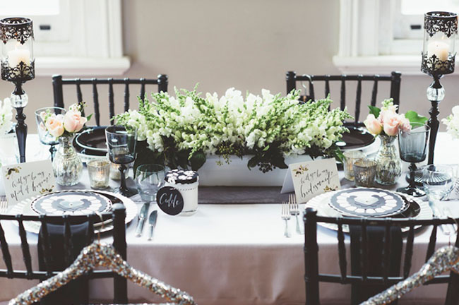 green tablescape florals
