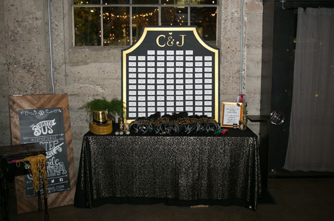 black and gold seating chart