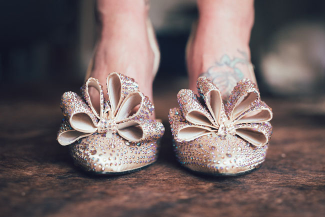 sparkle bow shoes