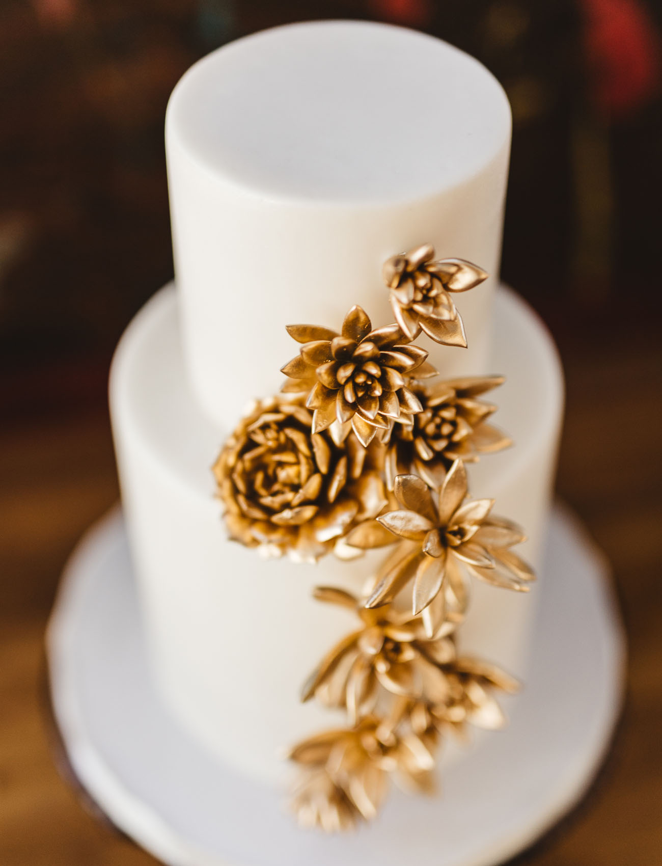 gold succulent cake
