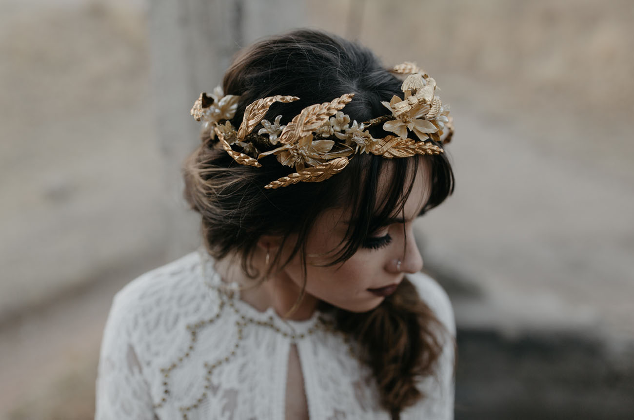 gold crown accessory