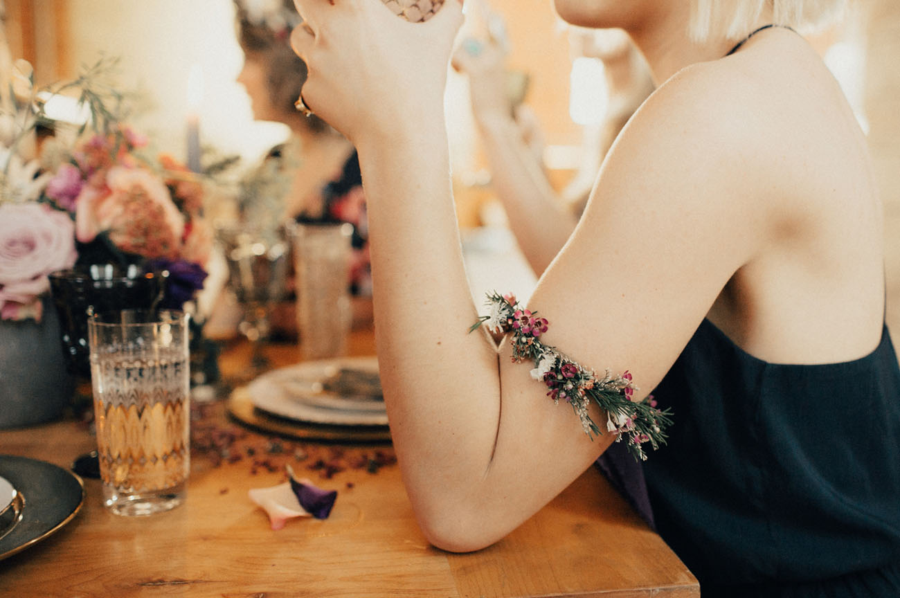 floral arm band