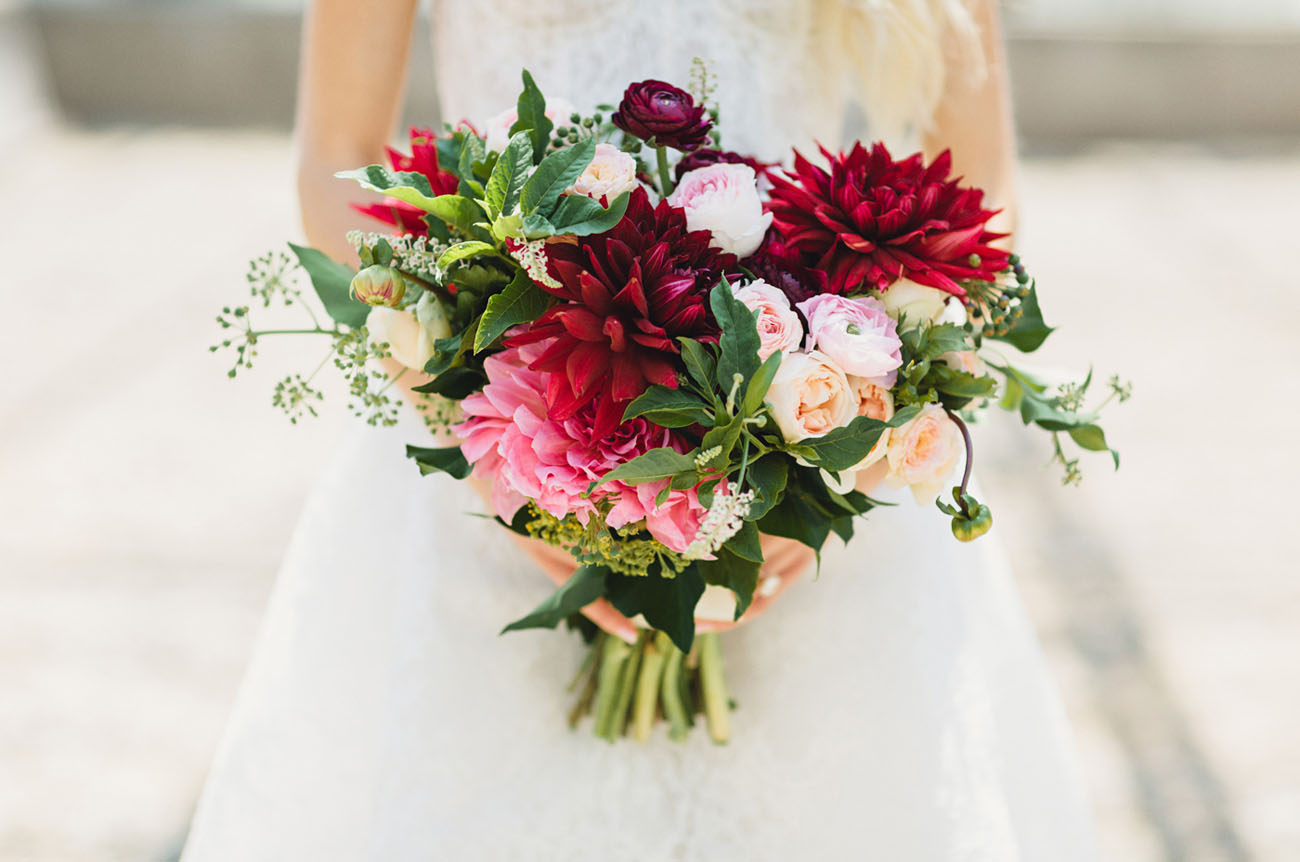 red and pink bouquet