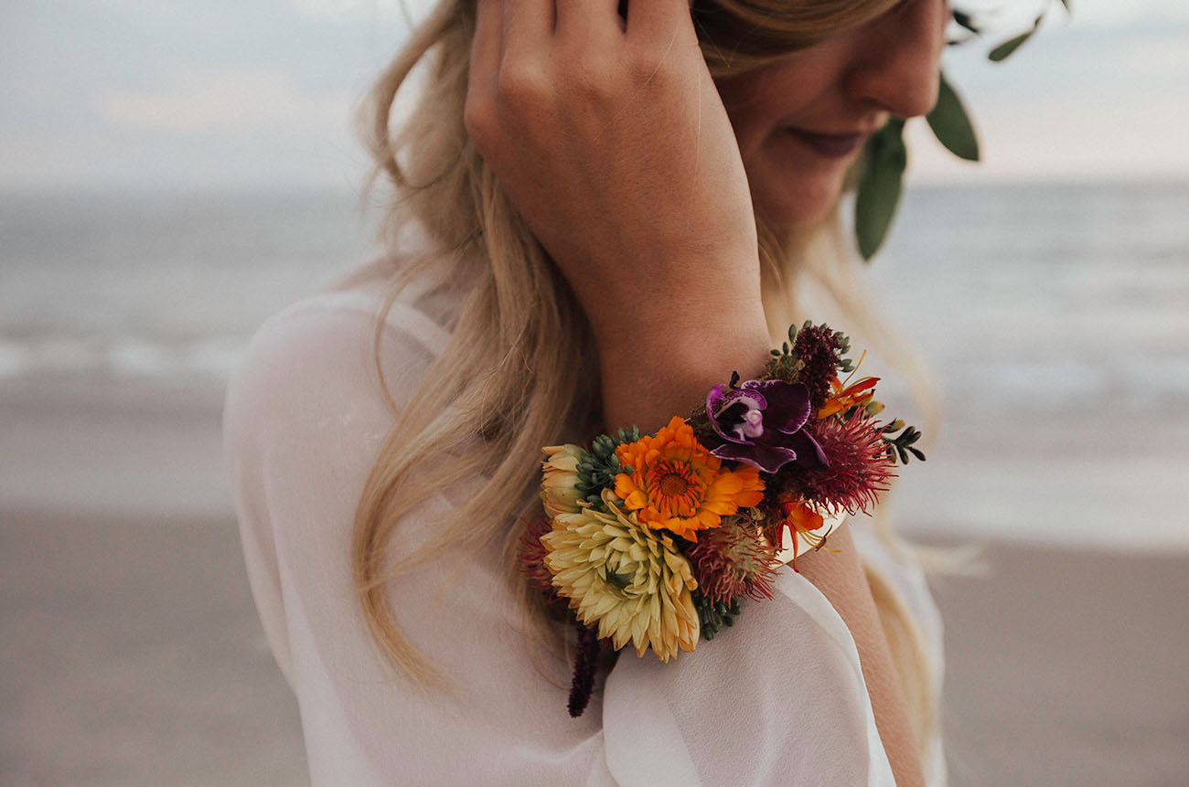 flower wristlet