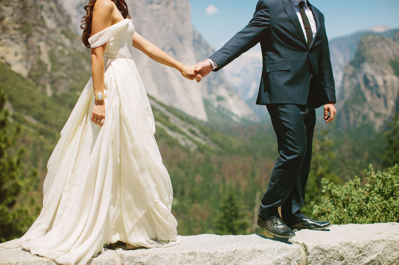 Intimate Yosemite Wedding