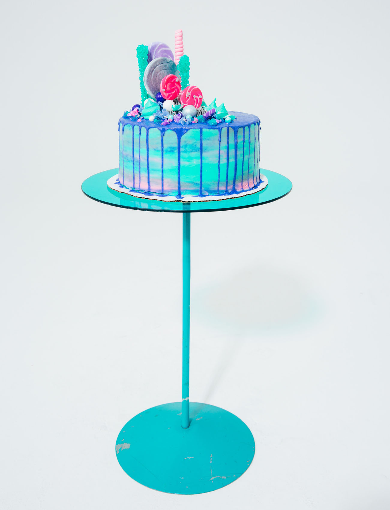 colorful drip cake
