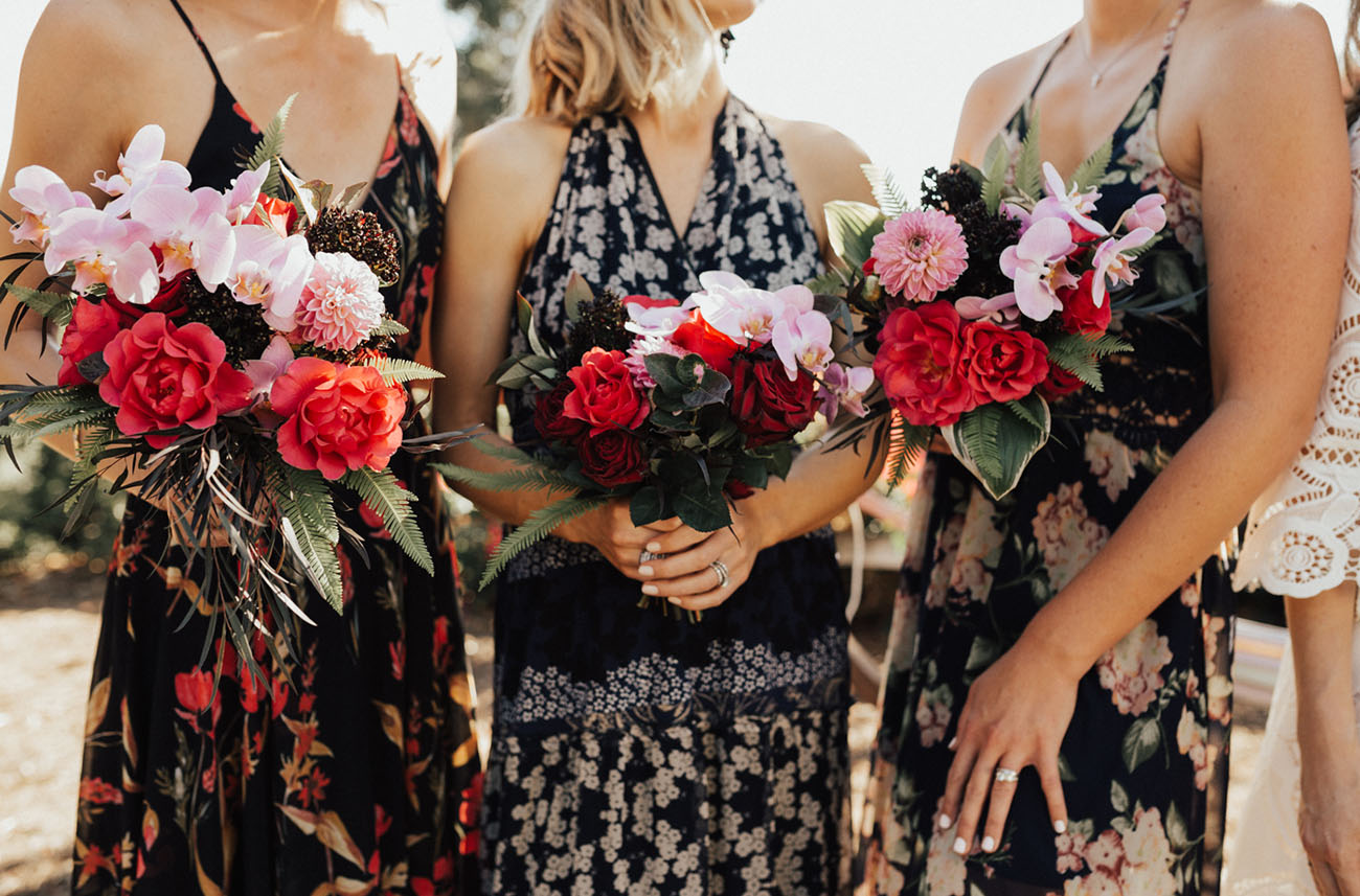 red and pink bouquets