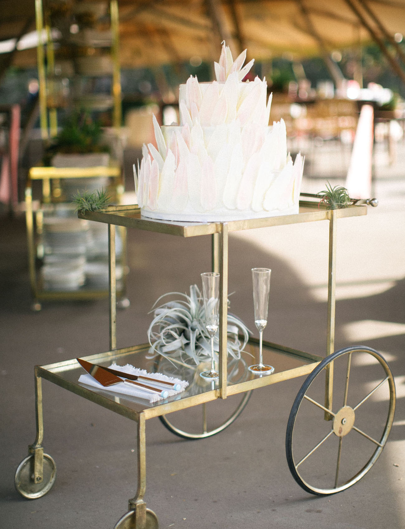petal wedding cake