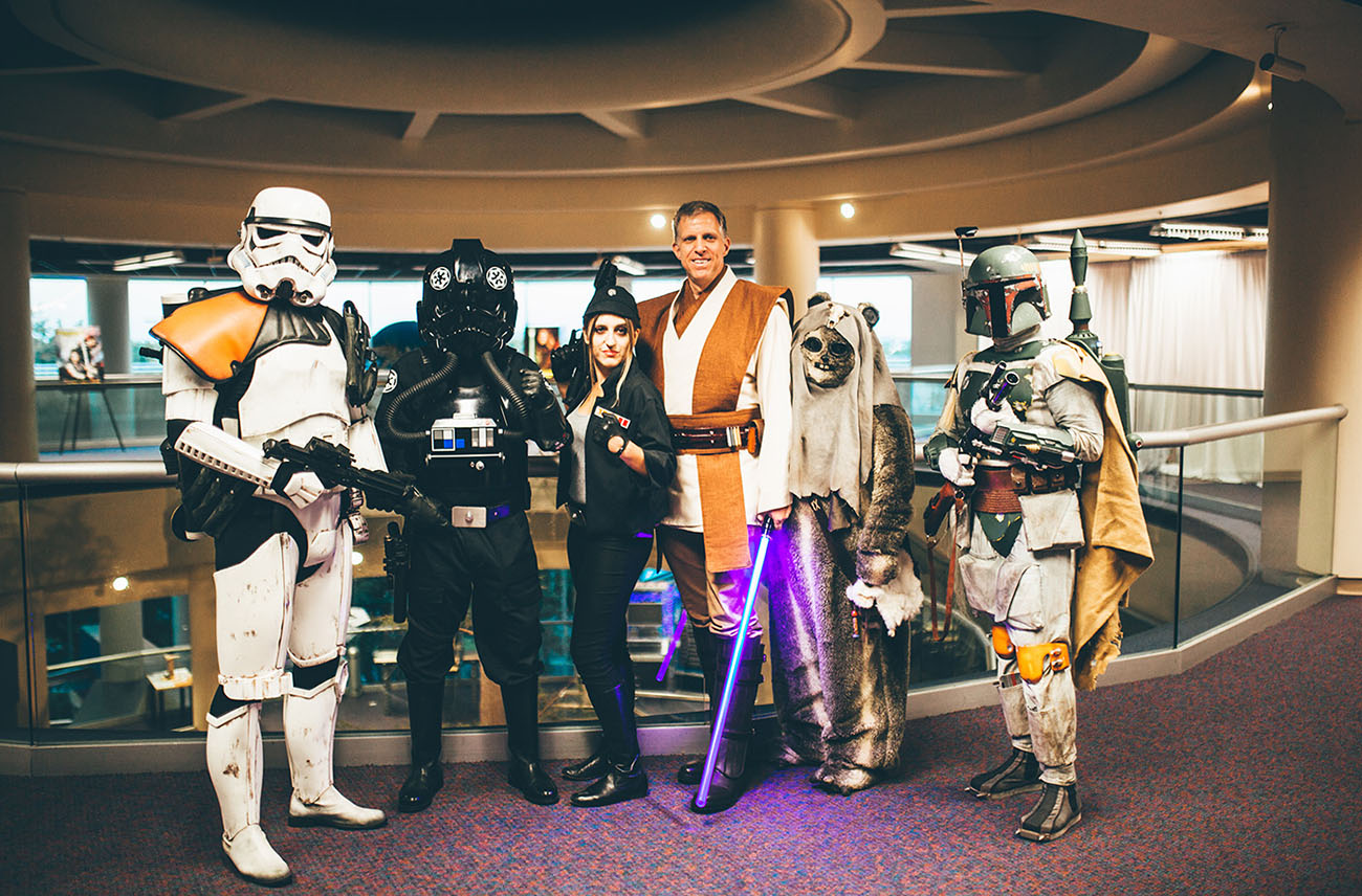 Star Wars-themed wedding guests