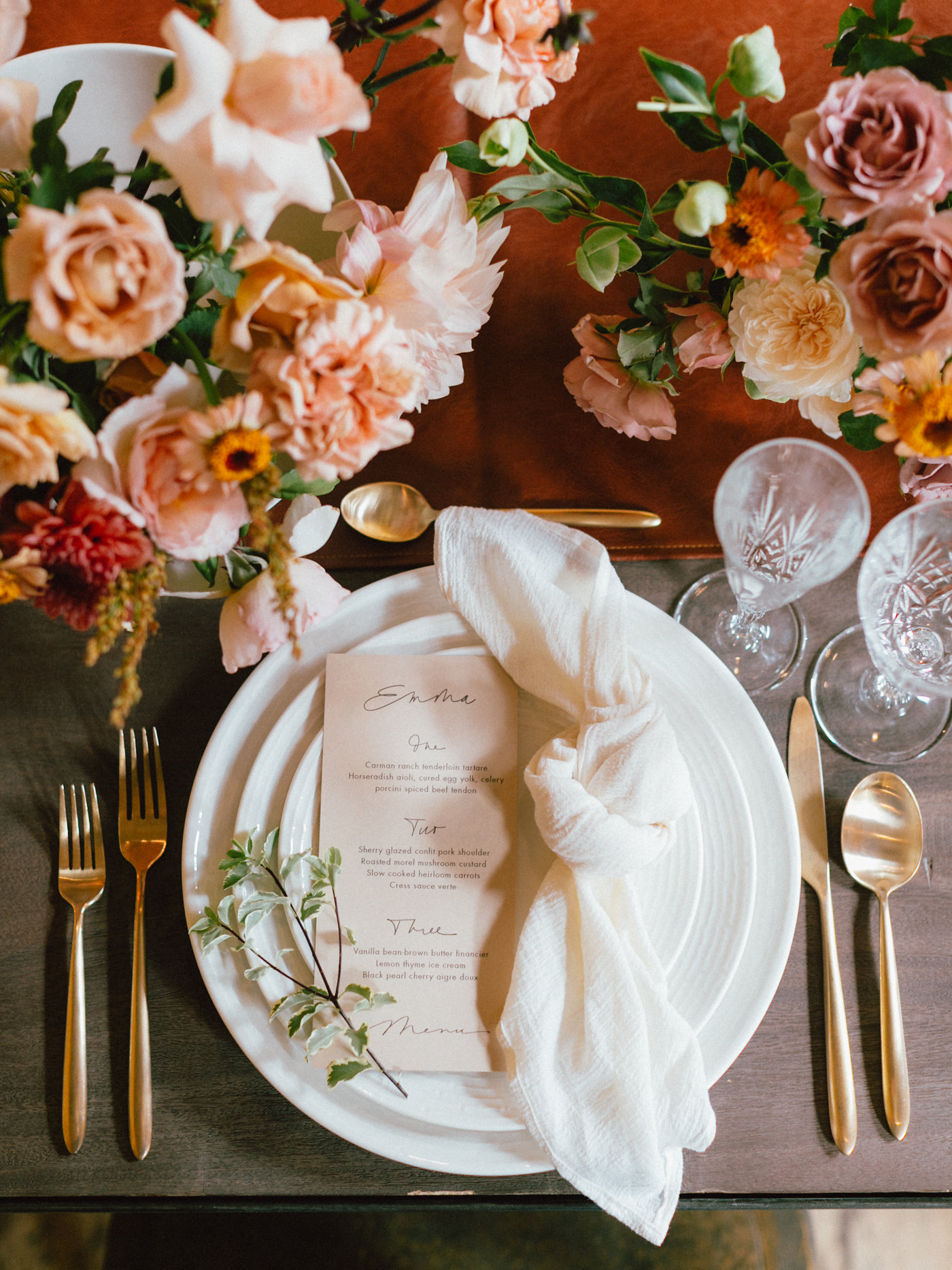romantic table setting