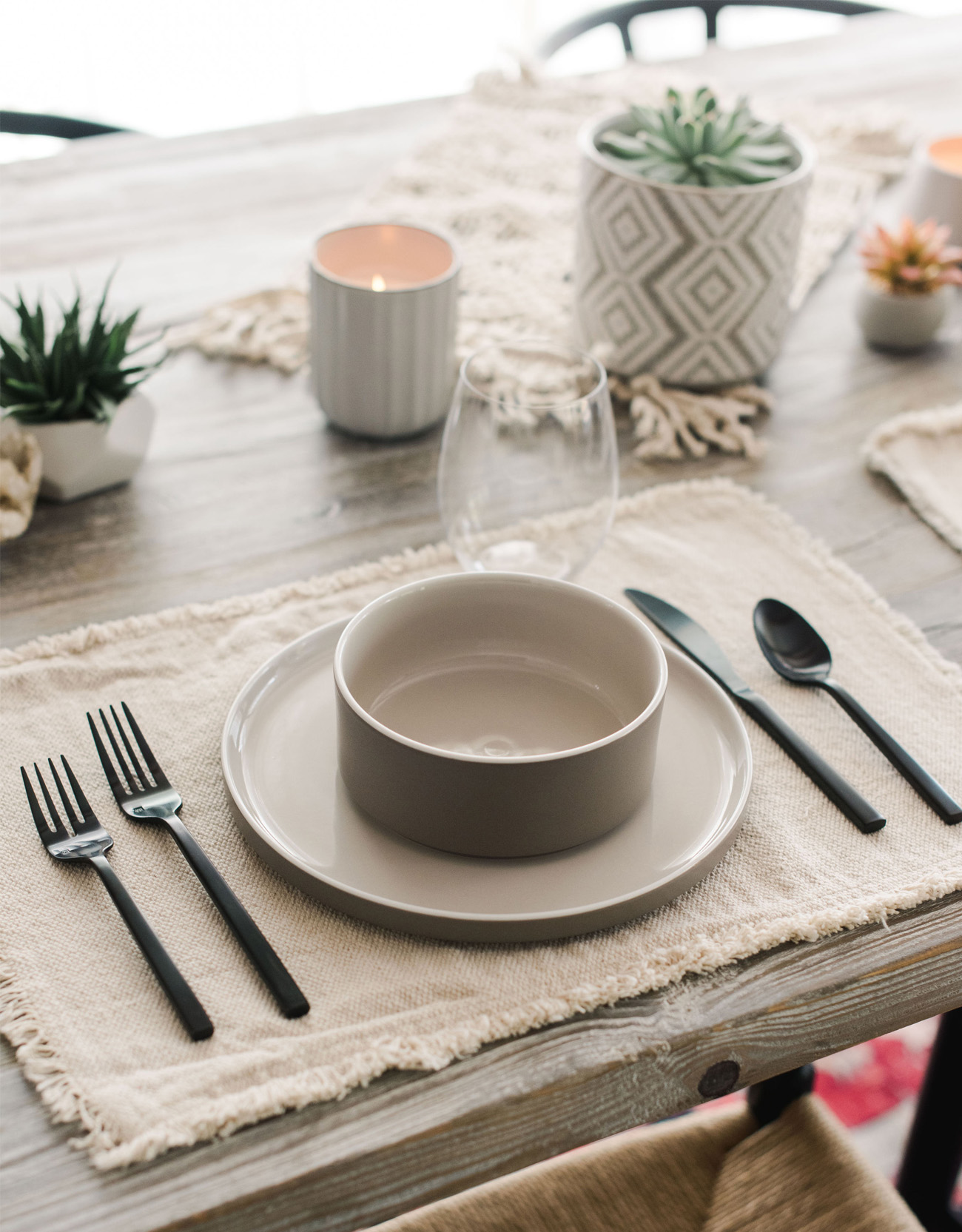 tablescape with noritake