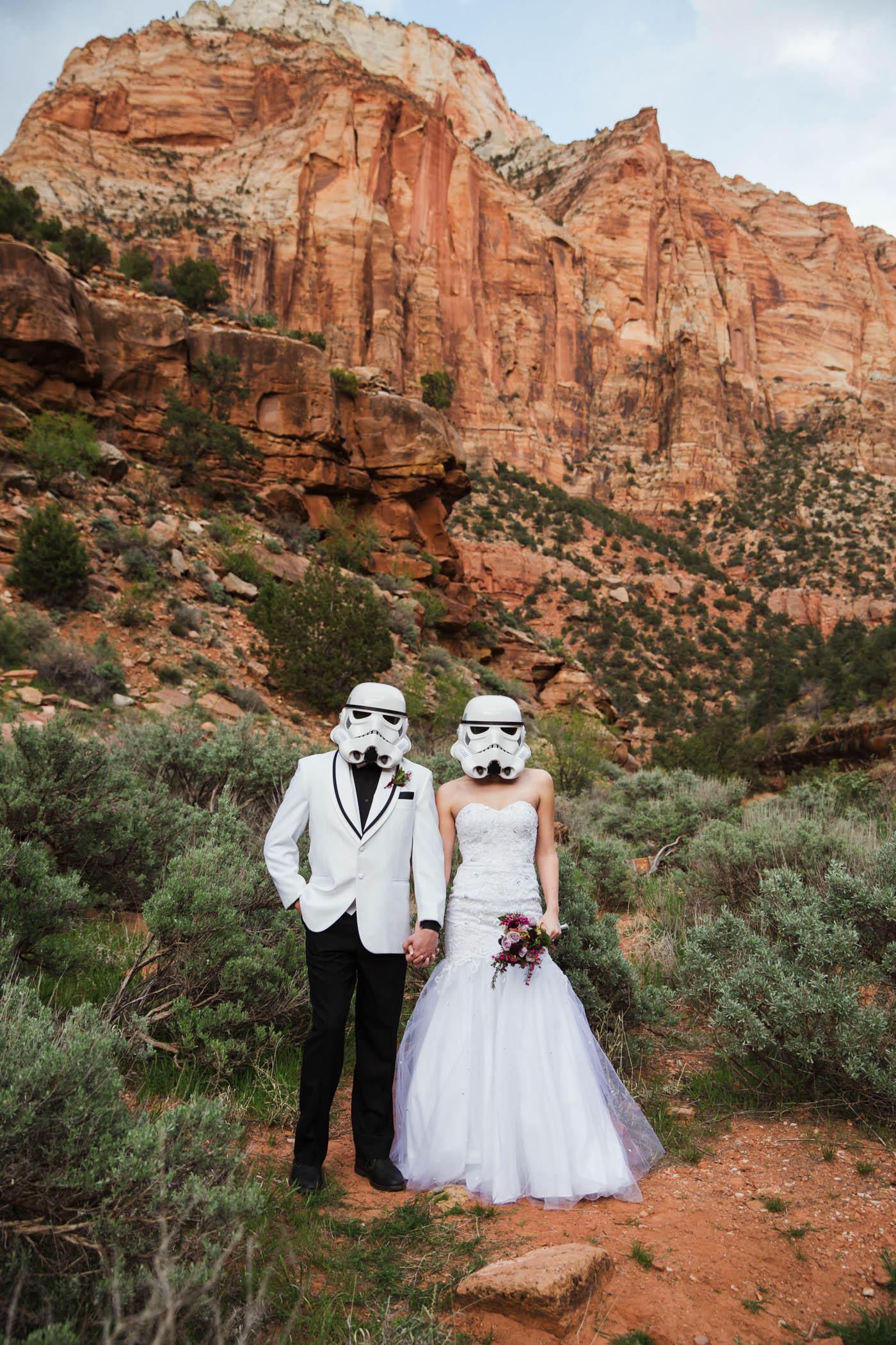 Star Wars Wedding bride and groom stormtroopers