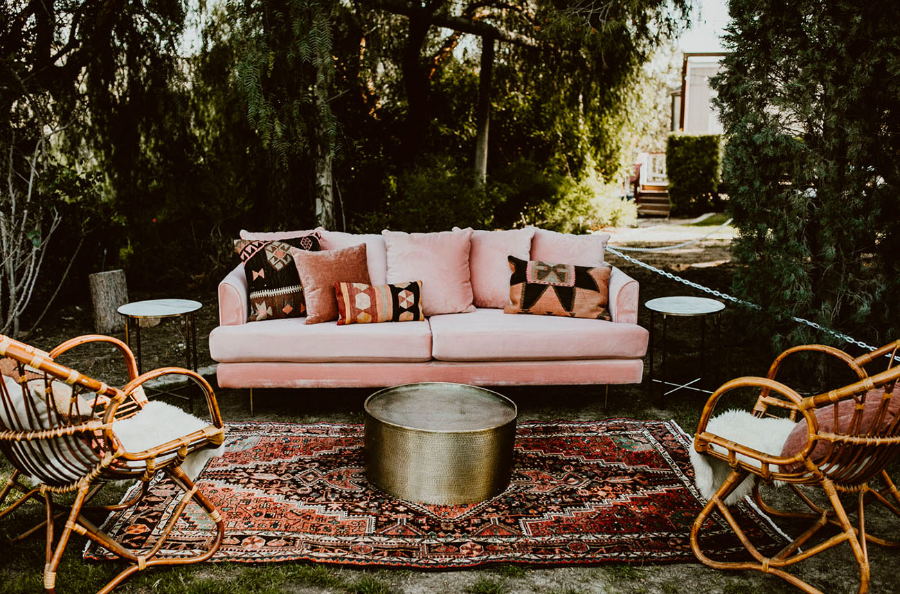pink couch lounge