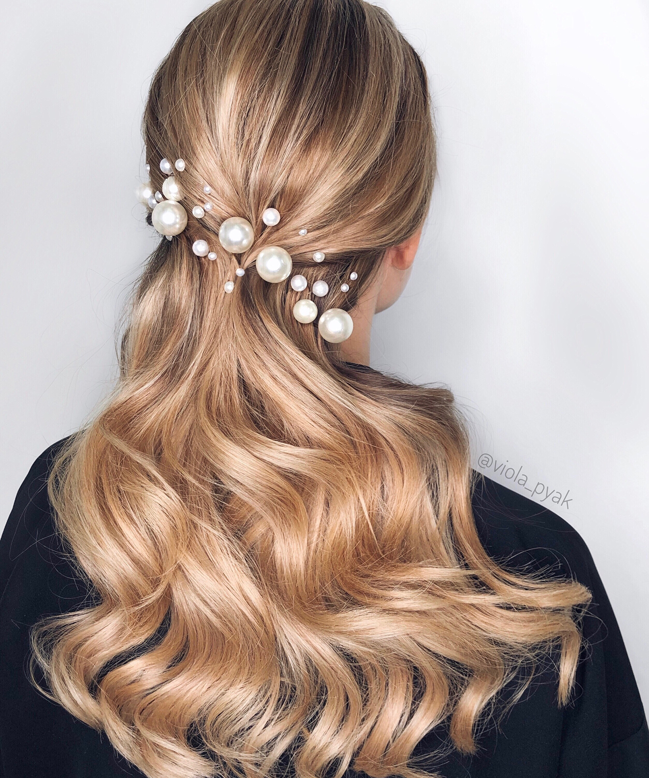 pearl pins bridal hair