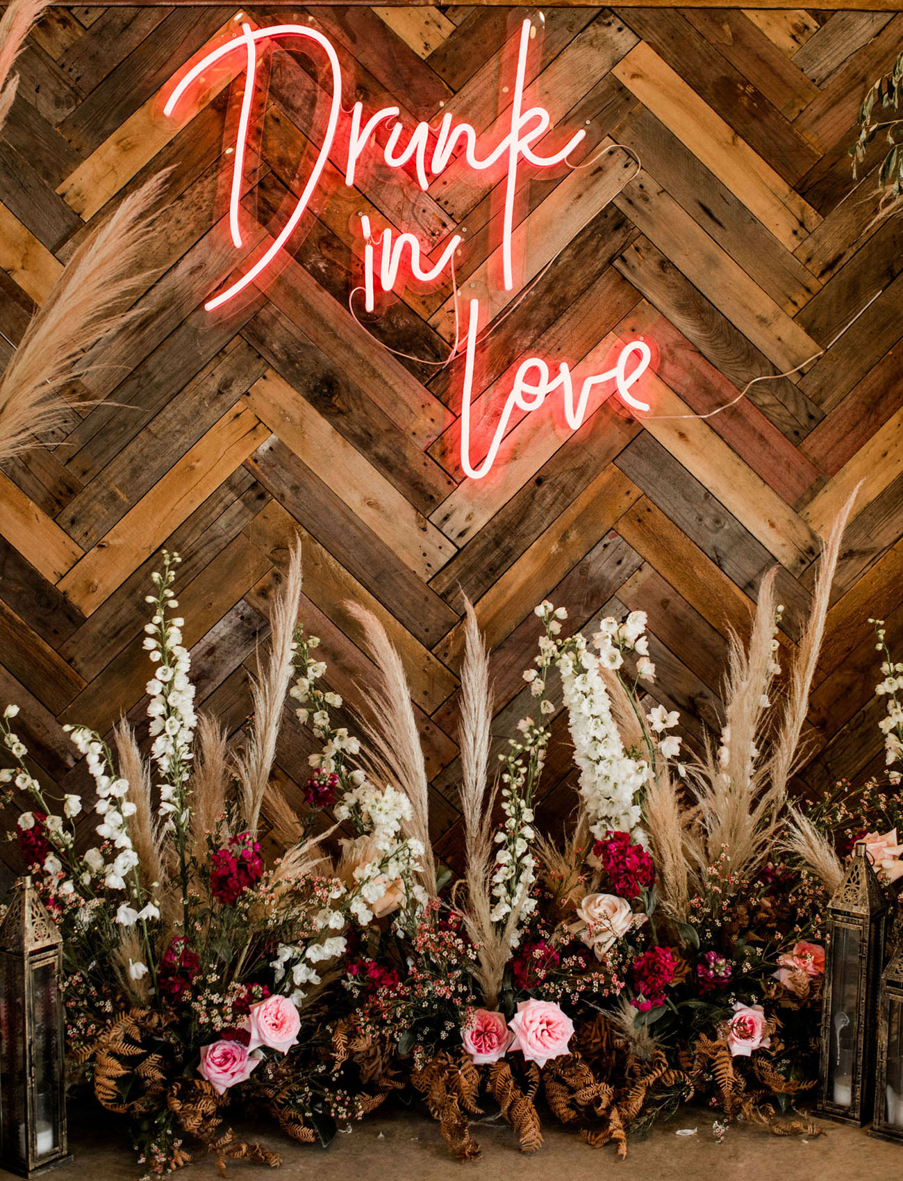 Drunk in Love Neon Wedding Sign