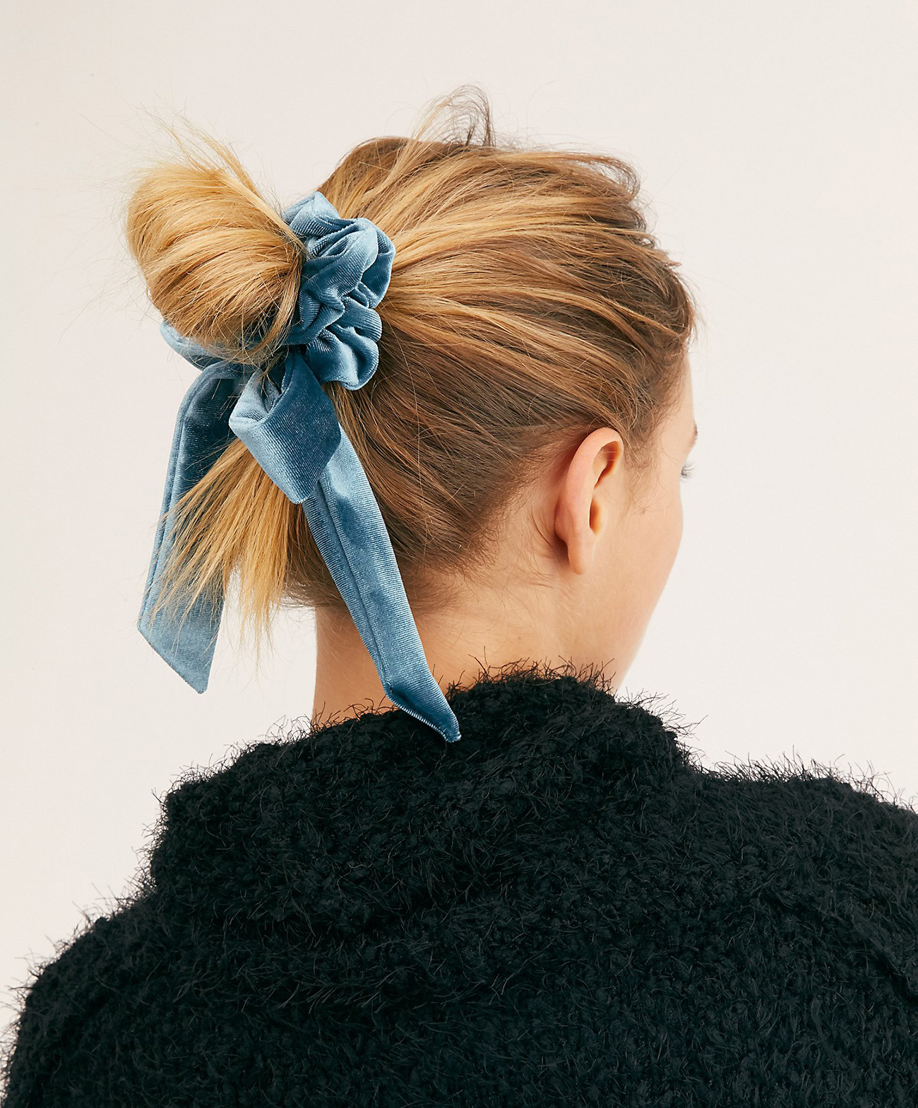 velvet bow scrunchie