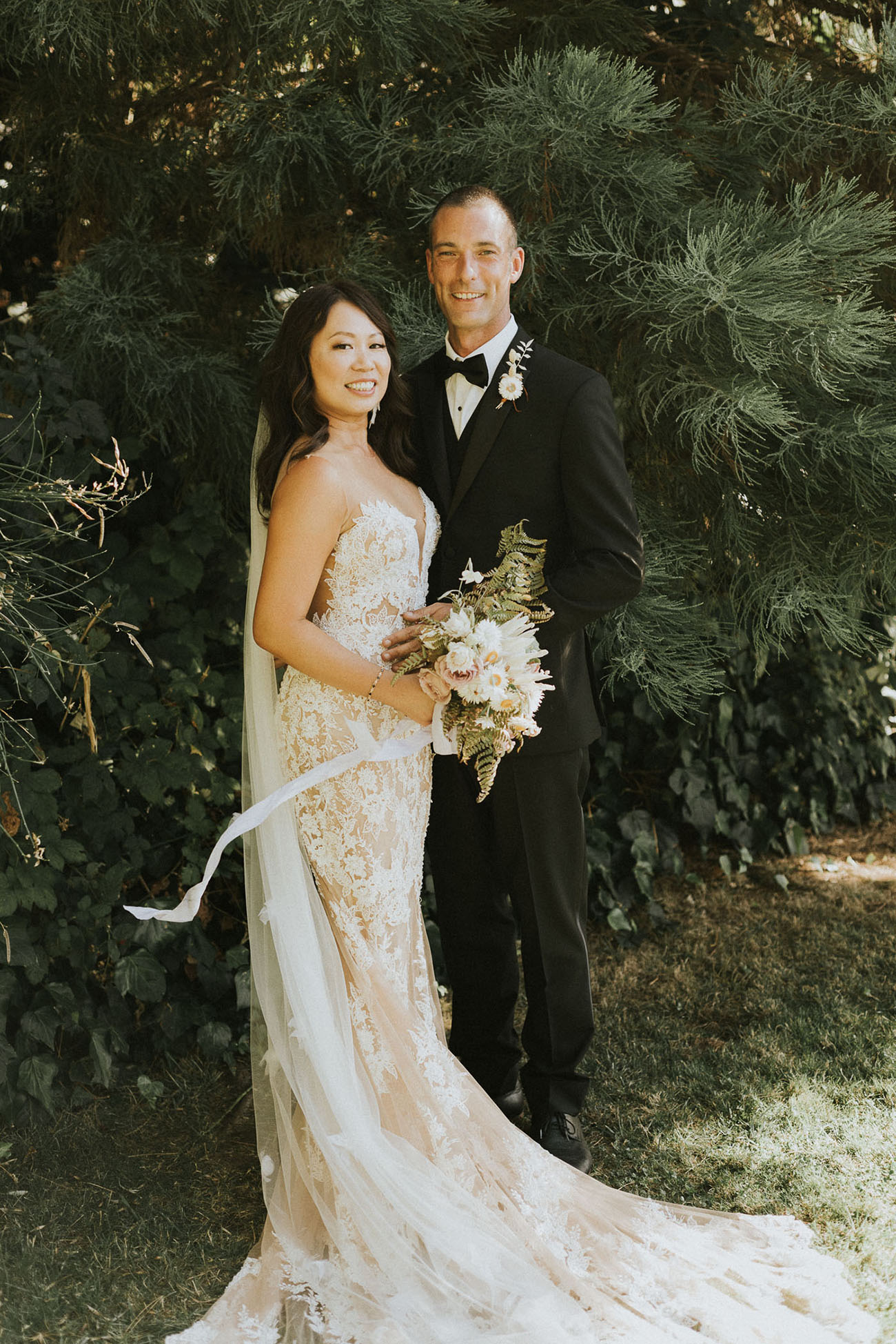 Gorgeous Yosemite Wedding with Chic Details