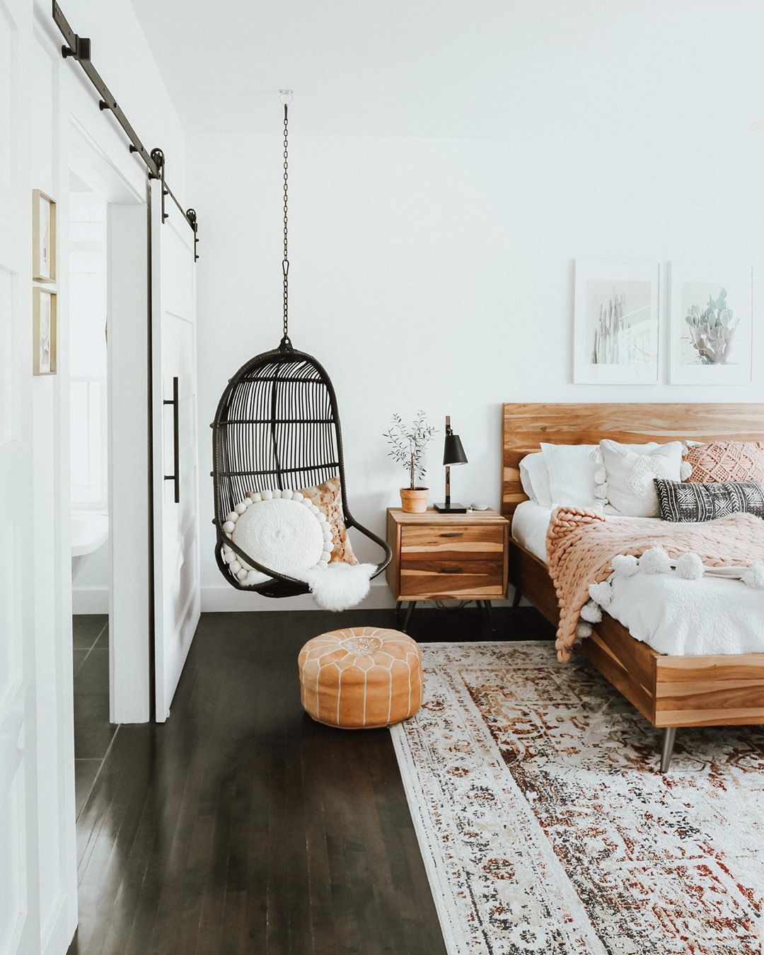 Links + Loves: A Linen Top for $10 + Boho Bedroom Perfection