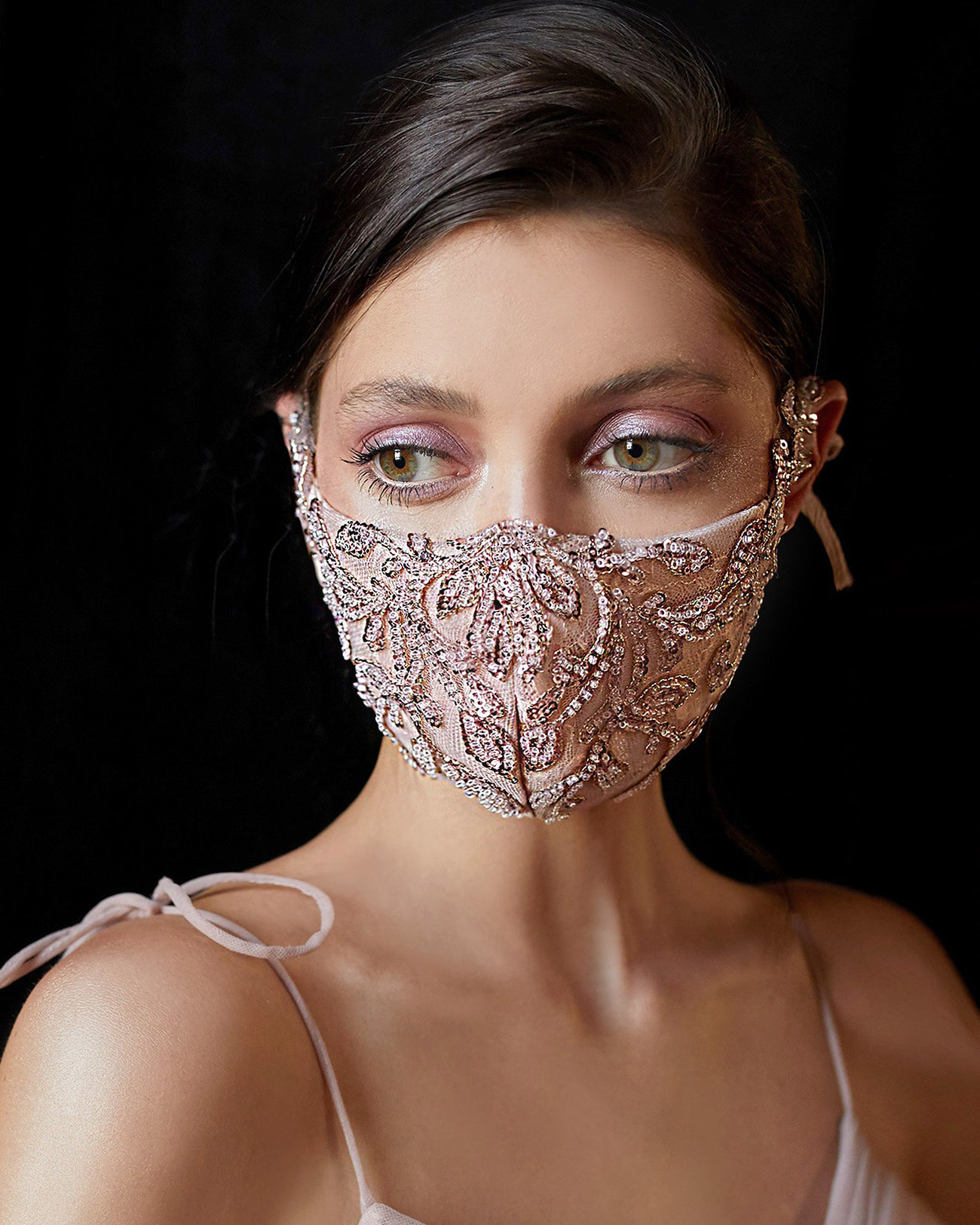 Bridal Face Masks to Wear on Your Wedding Day | Green Wedding Shoes
