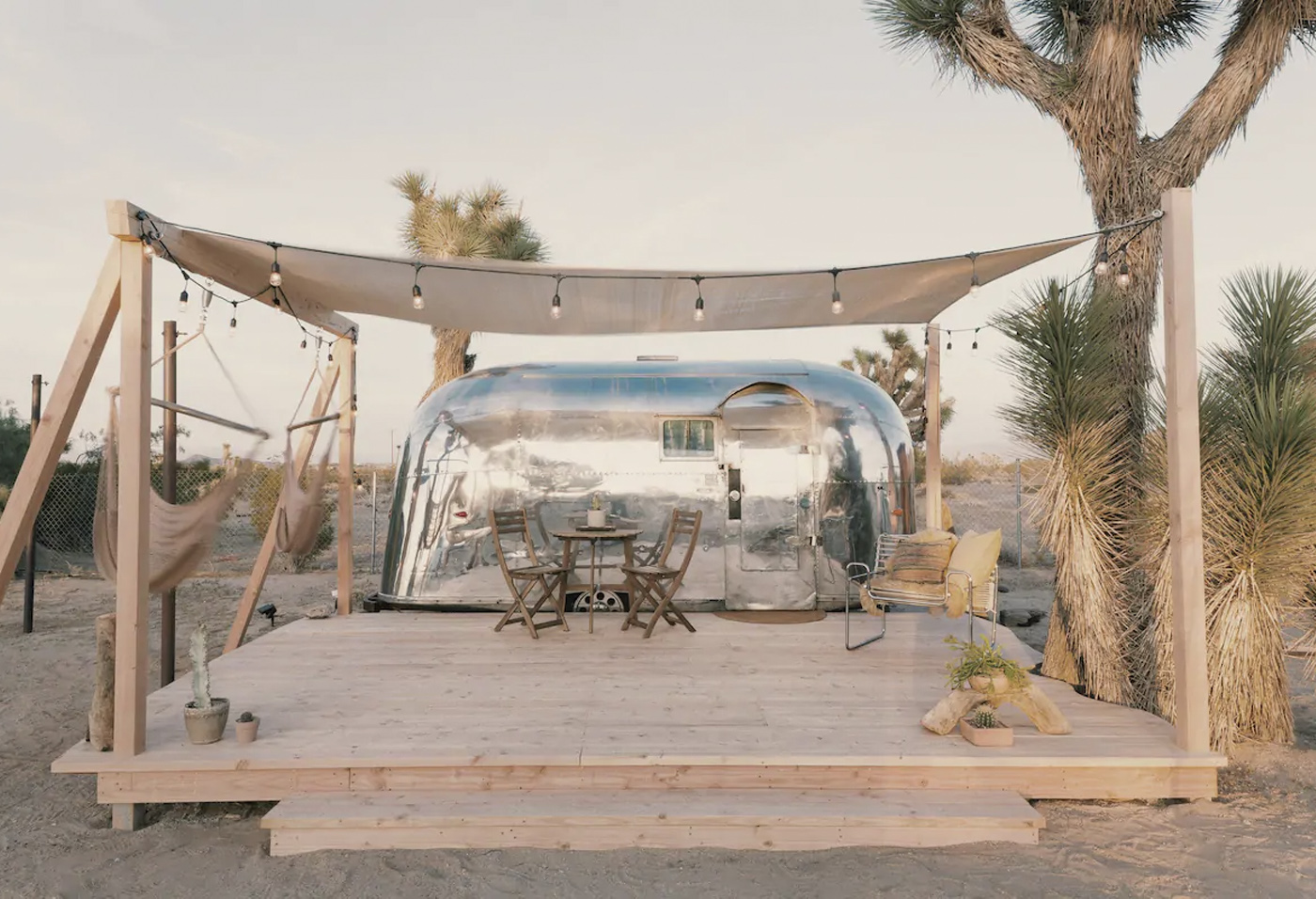 23 Hip Desert Houses You Can Rent On Airbnb