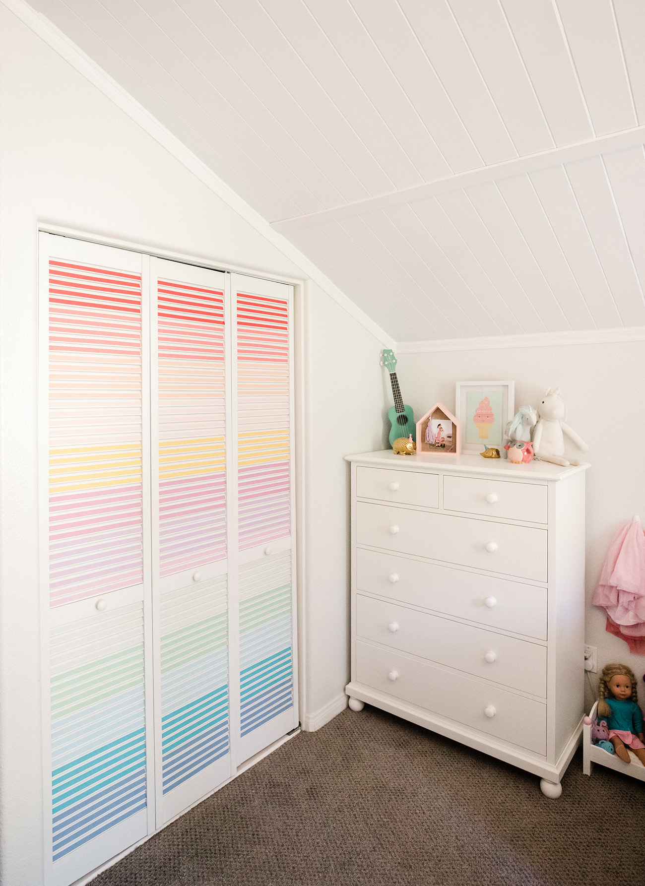rainbow washi tape ombre closet doors