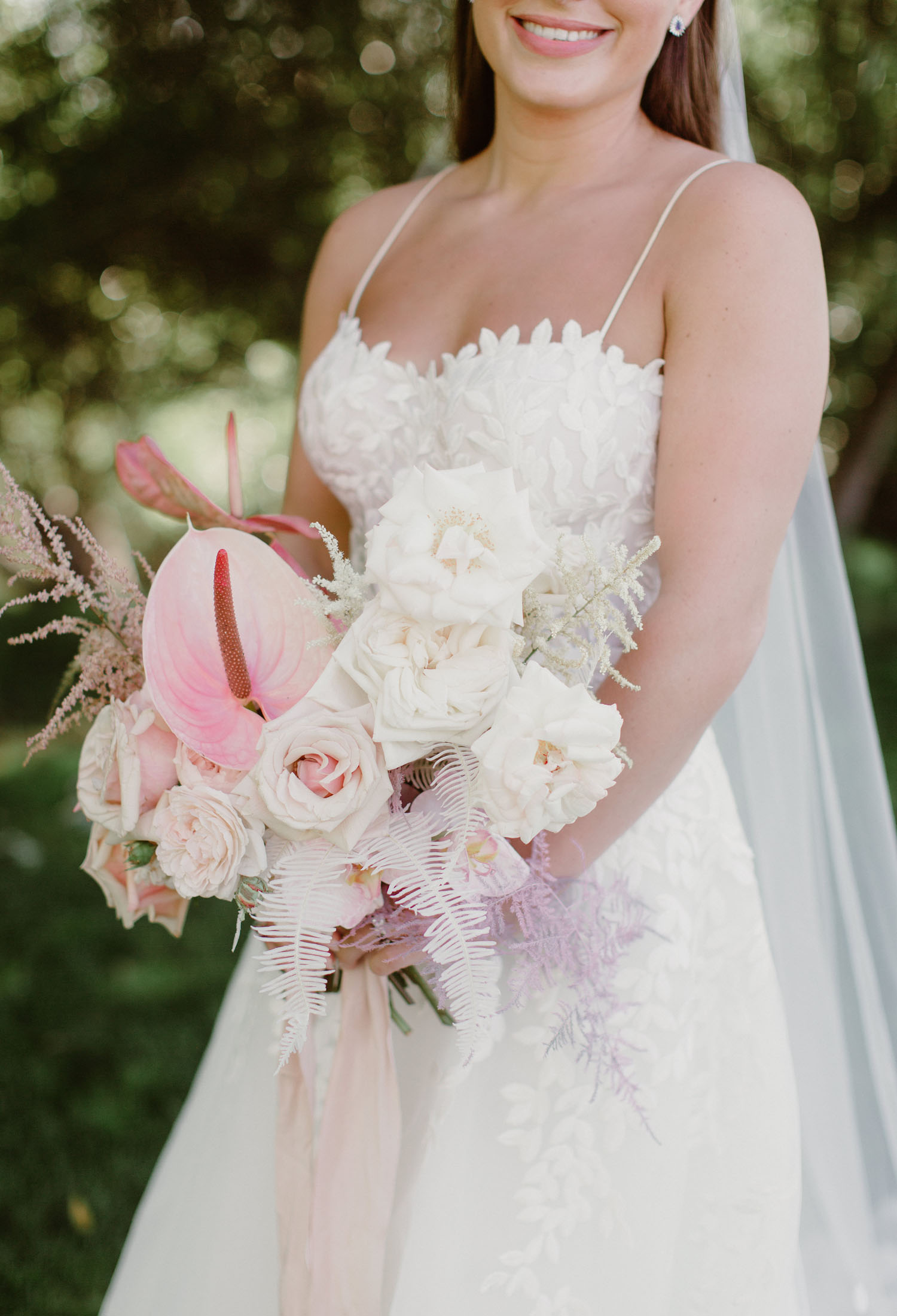 pink and white bouquet