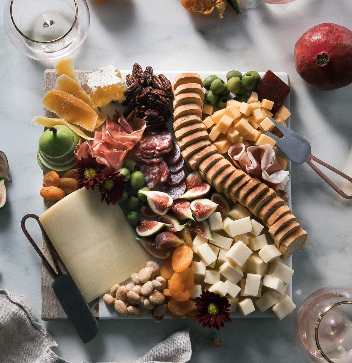 how to build a cheeseboard