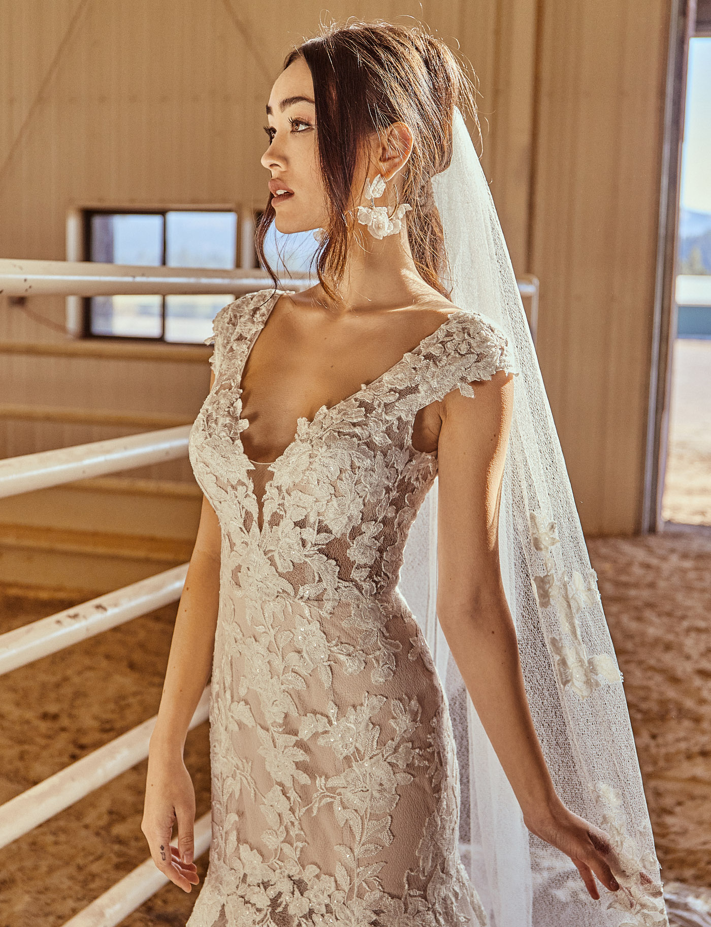 Tara Lauren Wedding Dress 