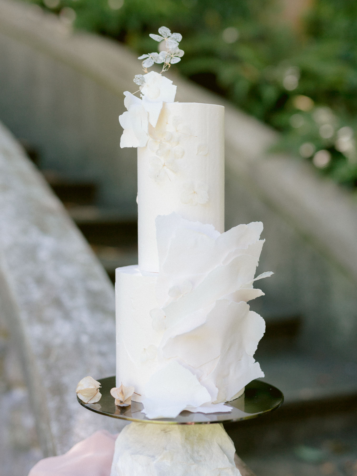 modern white wedding cake