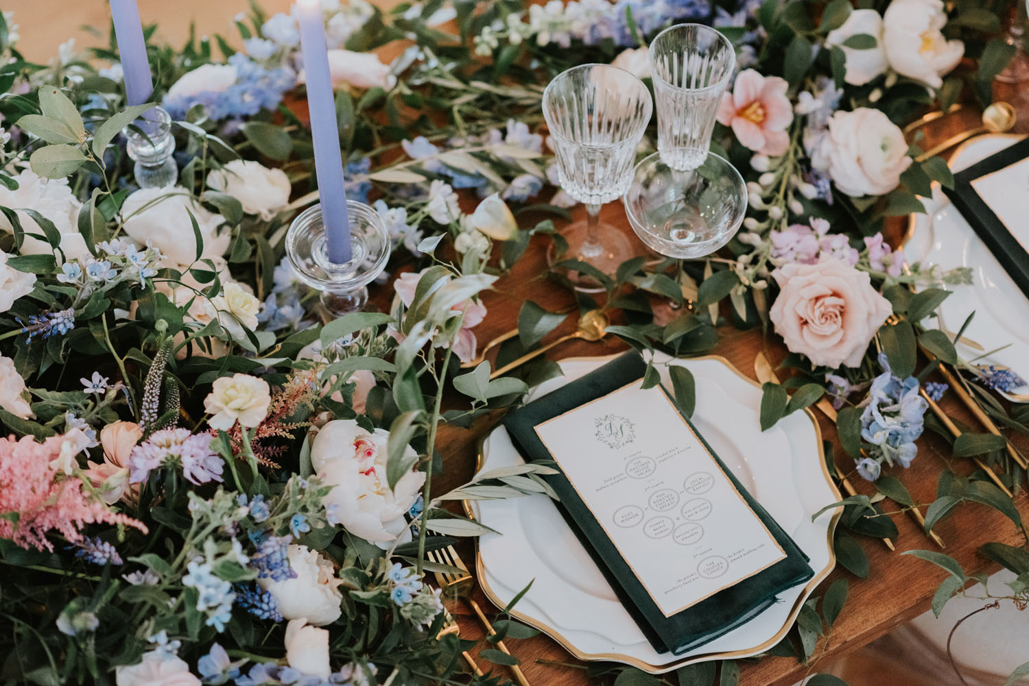 floral sweetheart table