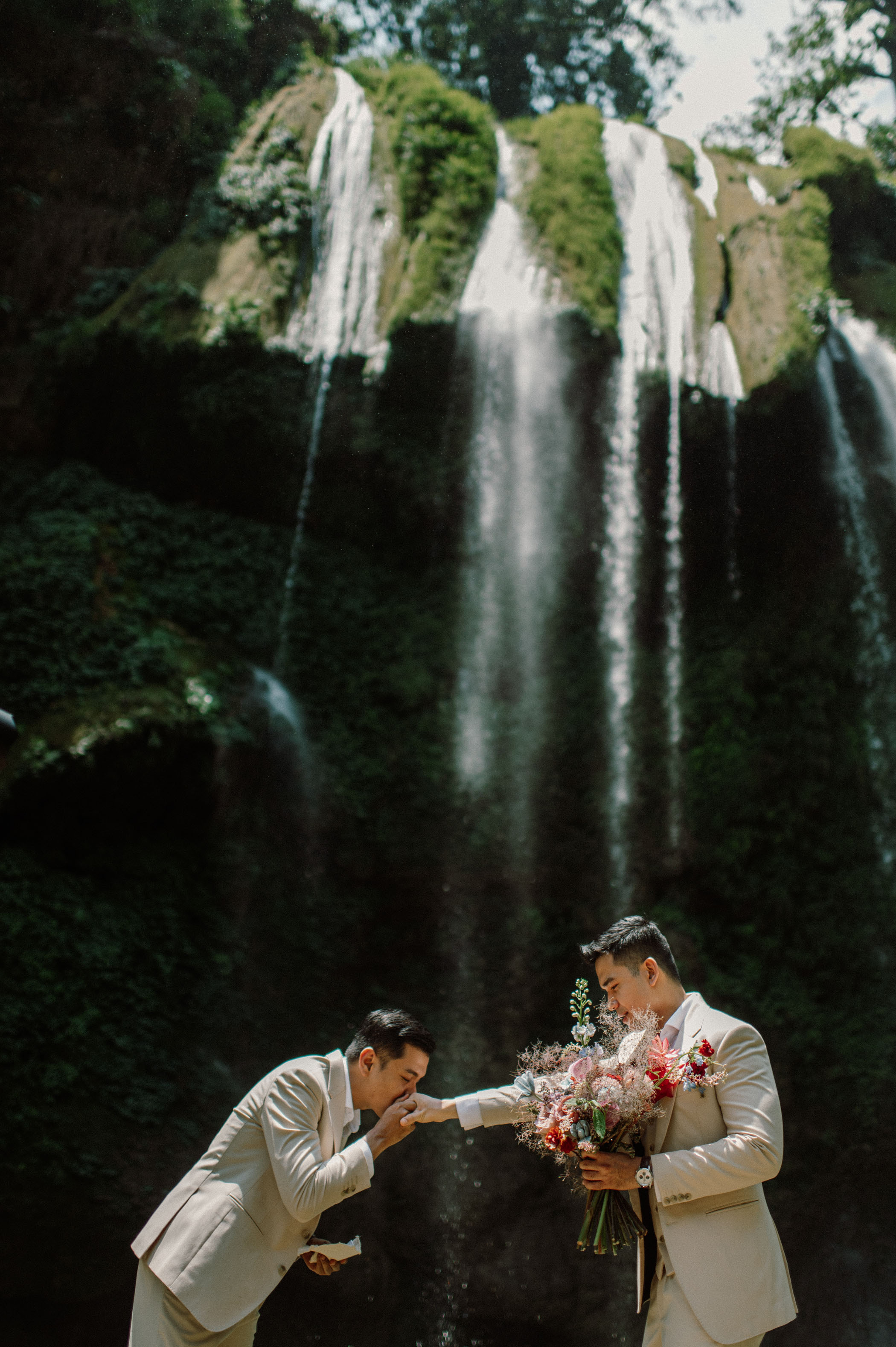Moc Chau Waterfall Elopement