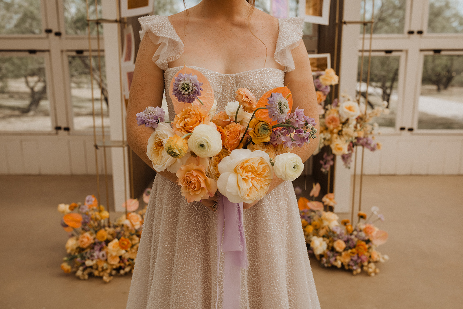 pantone color of the year 2022 wedding bouquet