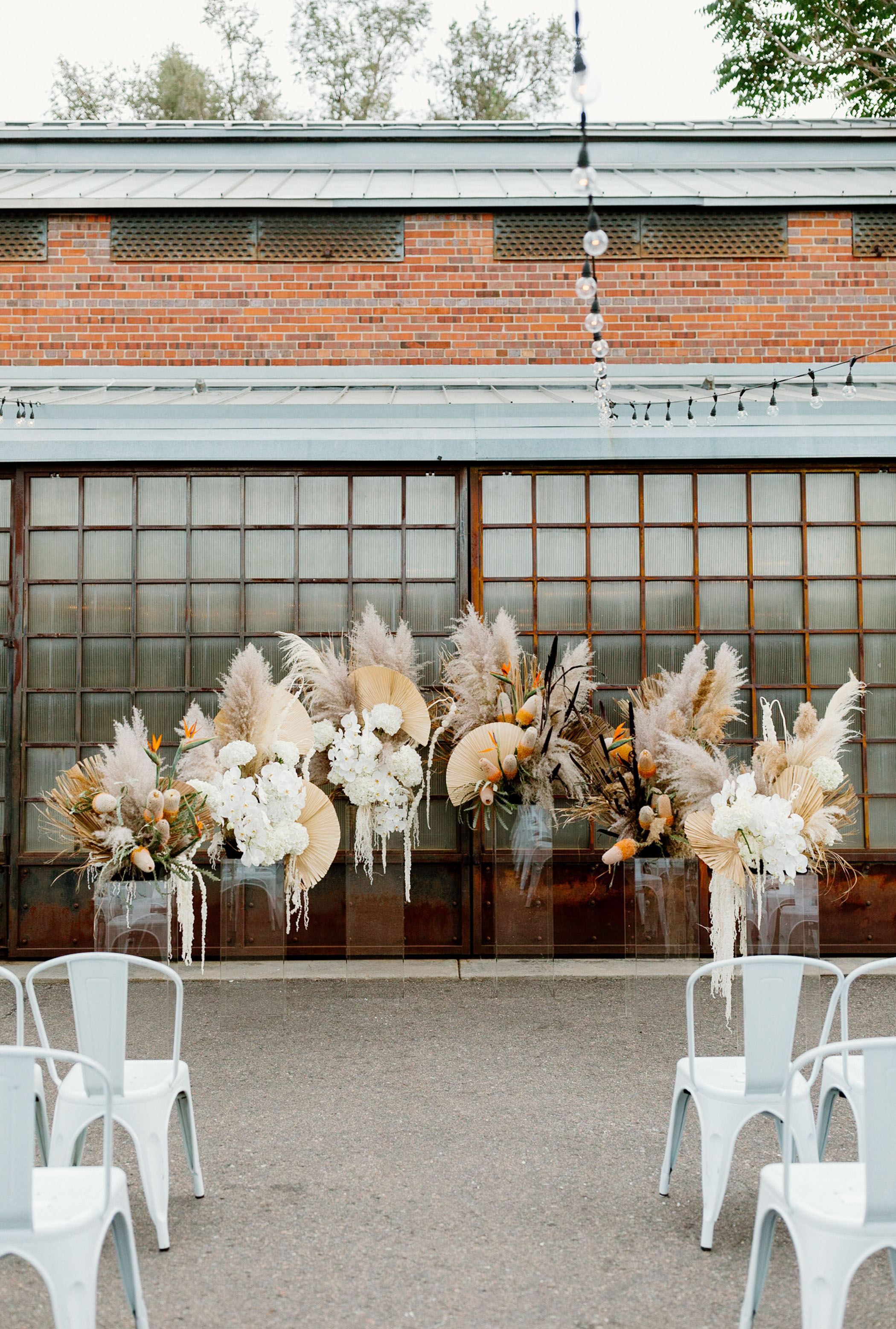 dried floral ceremony decor