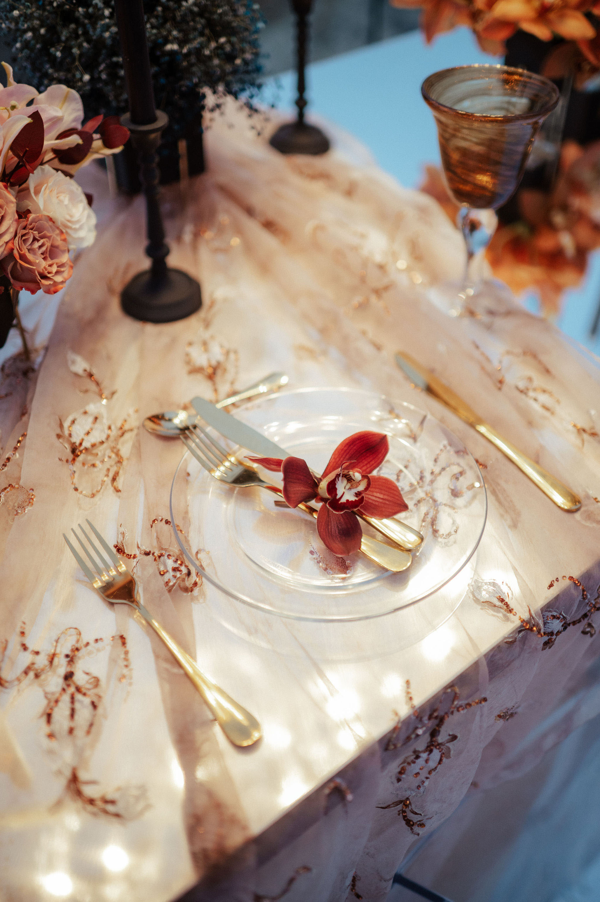 Modern Romantic Santorini Wedding Inspiration