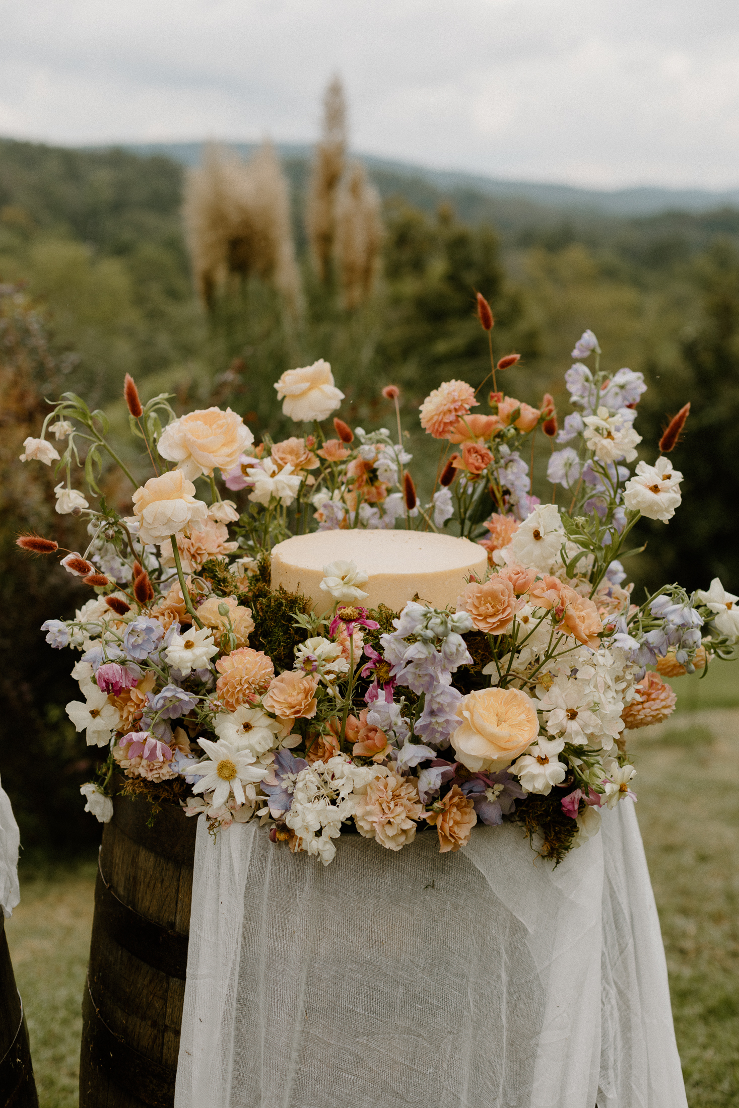 wildflower wedding cake display